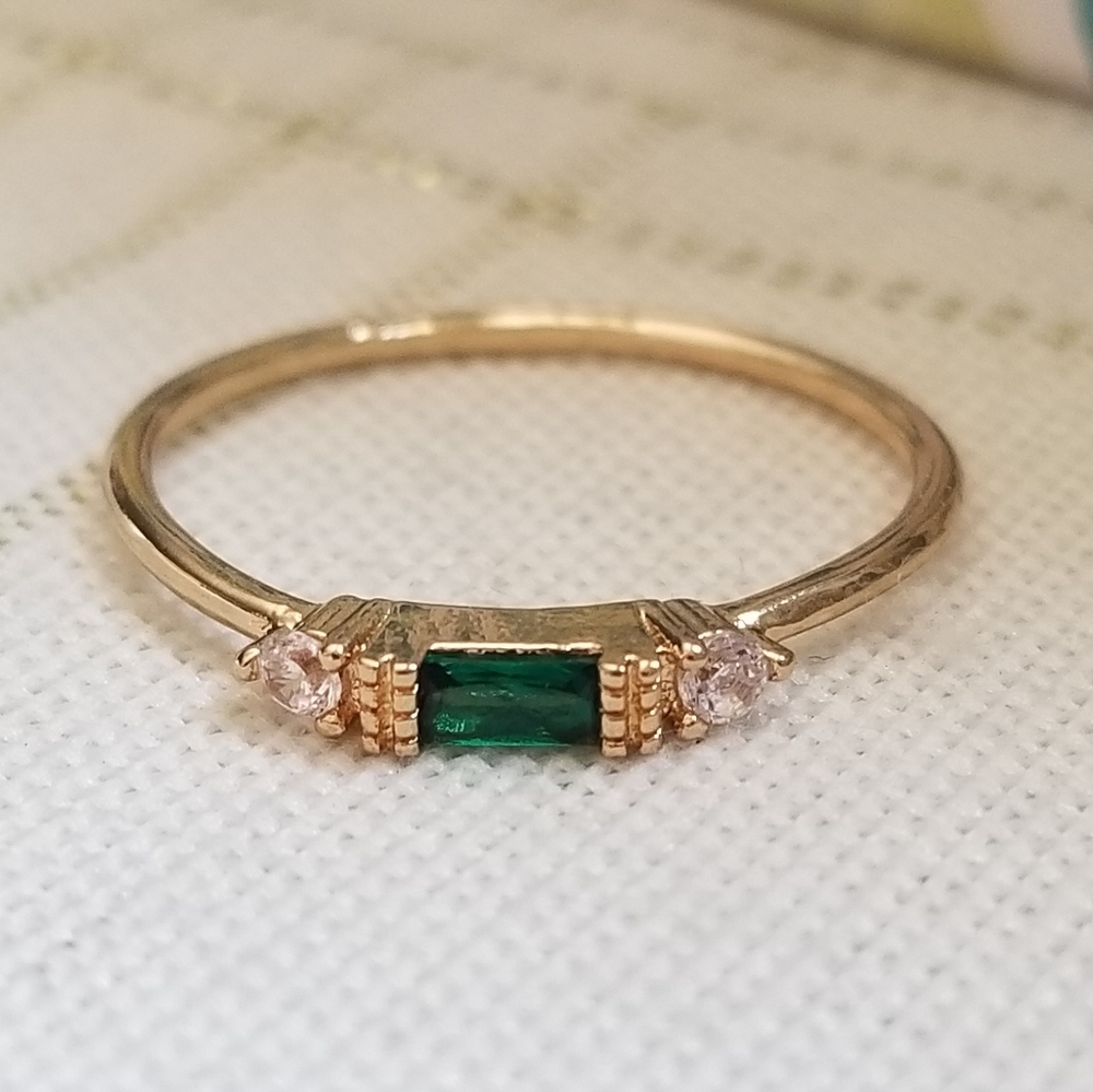 New 18K Gold filled Emerald Diamond Band Ring